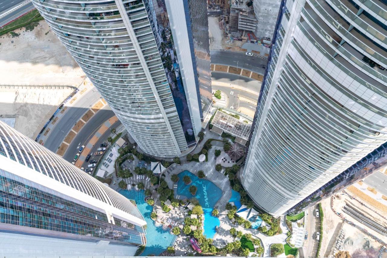 Globalstay Damac Towers By Paramount In Business Bay Дубай Екстериор снимка