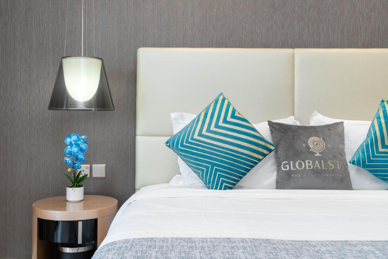 Globalstay Damac Towers By Paramount In Business Bay Дубай Екстериор снимка