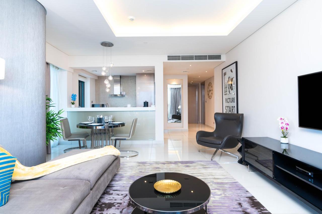 Globalstay Damac Towers By Paramount In Business Bay Дубай Екстериор снимка