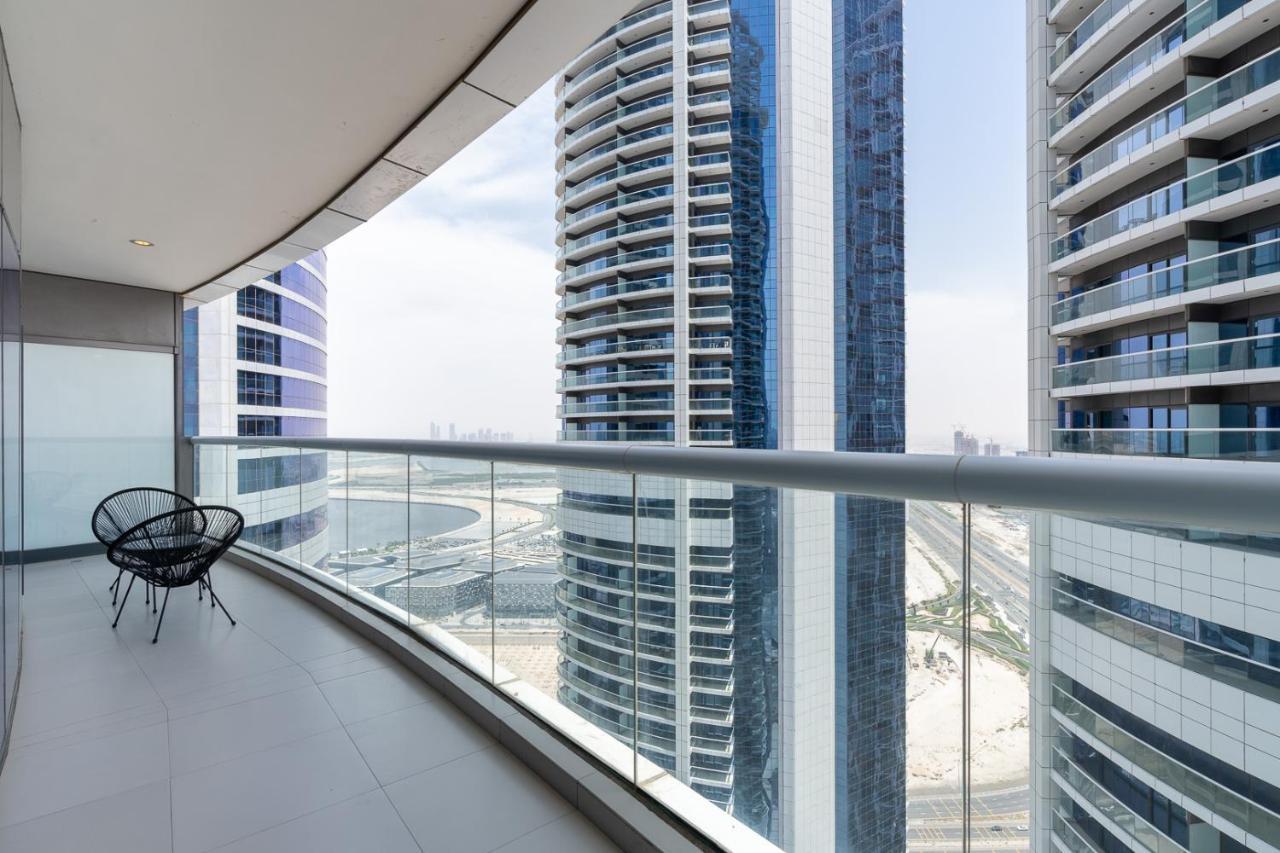 Globalstay Damac Towers By Paramount In Business Bay Дубай Екстериор снимка