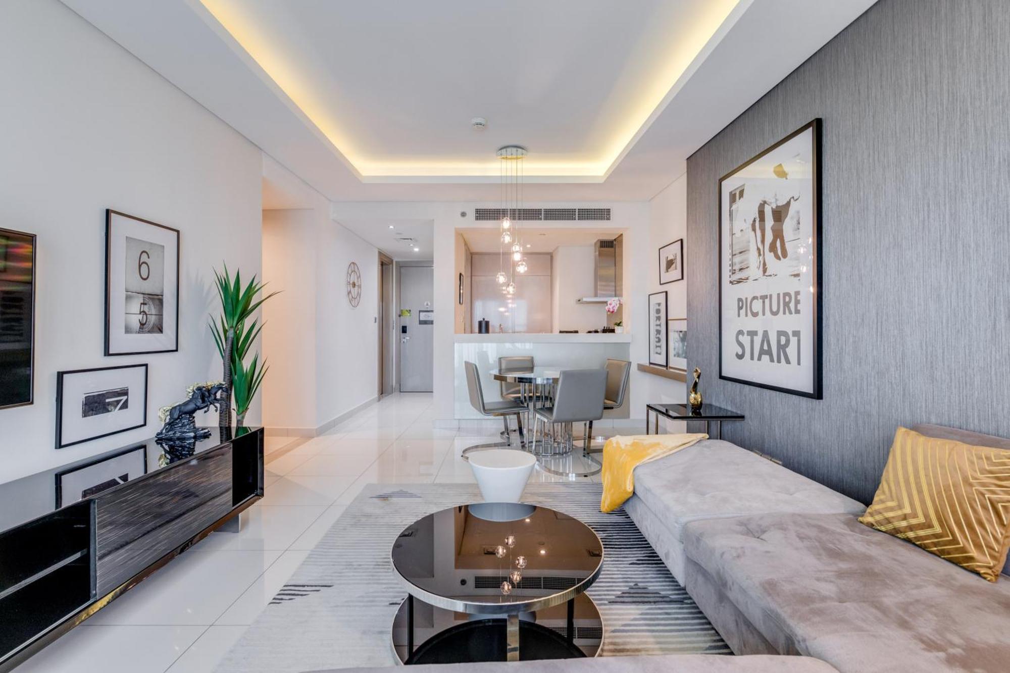 Globalstay Damac Towers By Paramount In Business Bay Дубай Екстериор снимка